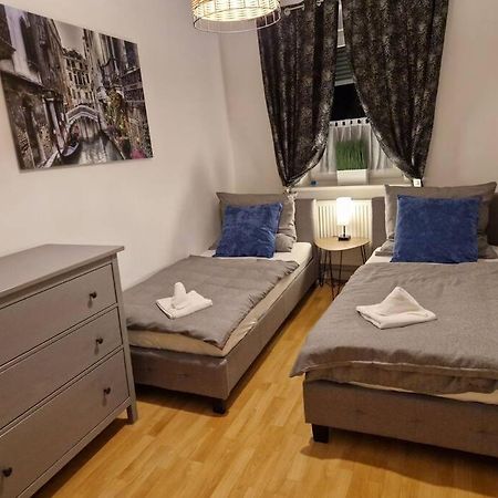Apartment Del Pueblo Weiden in der Oberpfalz ภายนอก รูปภาพ